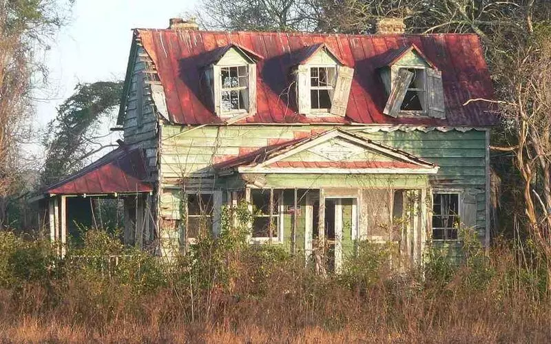Hutchinson House