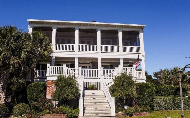 Large two-story Edisto Island vacation home with double porches